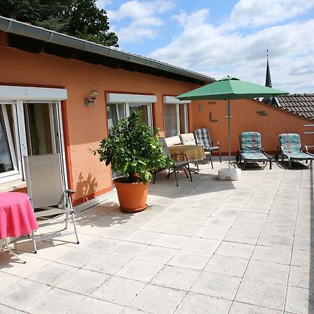 Pension Weinberg Mit Landhaus Nizza Gleisweiler Екстериор снимка